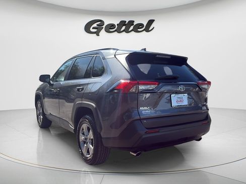 Used 2025 Toyota RAV4 XLE w/ Convenience Package FWD image 7