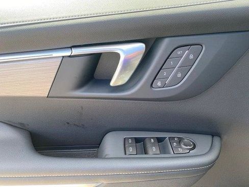 New 2026 Buick Enclave Preferred w/ Power Package image 16