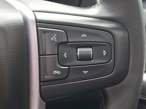Used 2023 GMC Yukon XL SLT w/ SLT Premium Package AWD/4WD image 27