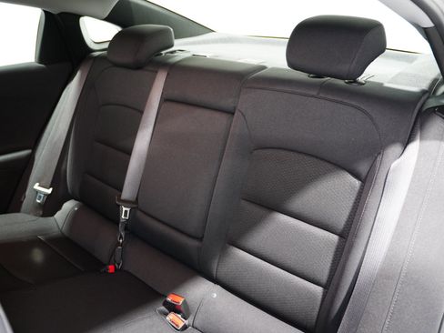 Used 2024 Chevrolet Malibu LT image 17