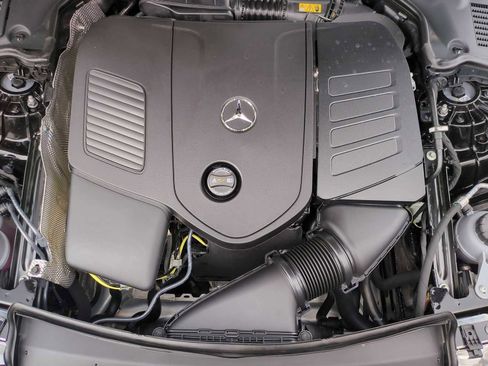 New 2025 Mercedes-Benz C 300 4MATIC Sedan image 15
