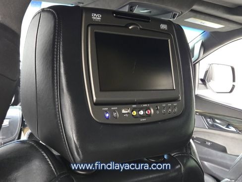 Used 2018 Cadillac Escalade ESV Platinum image 14