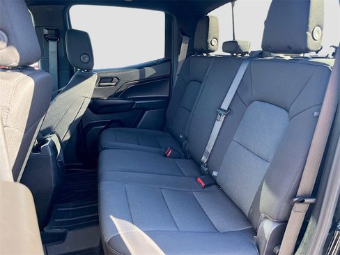 Used 2024 Chevrolet Colorado Trail Boss w/ Advanced Trailering Package image 22