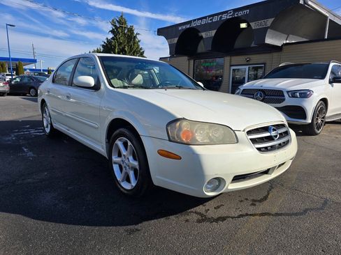 Used 2003 Nissan Maxima SE FWD image 1