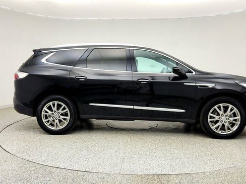 Used 2023 Buick Enclave Essence w/ Experience Buick Package AWD/4WD image 4