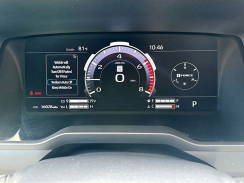 Used 2024 Toyota Tundra Limited w/ Power Package RWD image 12