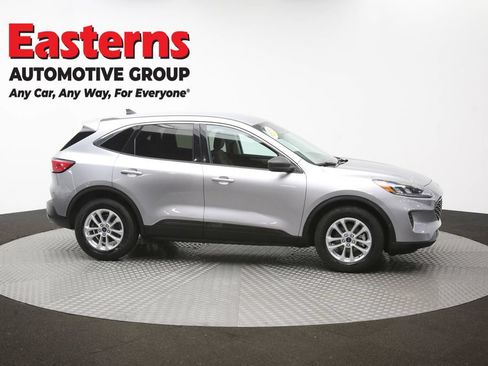 Used 2022 Ford Escape SE FWD image 47