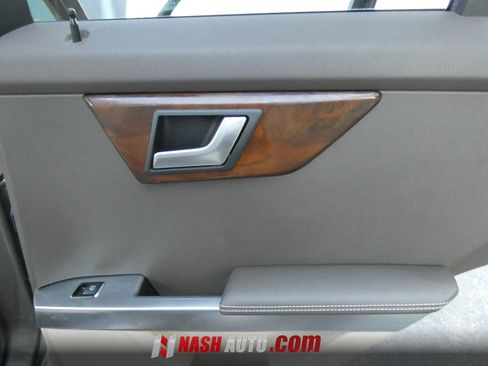 Used 2014 Mercedes-Benz GLK 350 2WD image 35