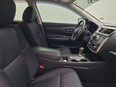 Used 2016 Nissan Altima 2.5 SV FWD image 21