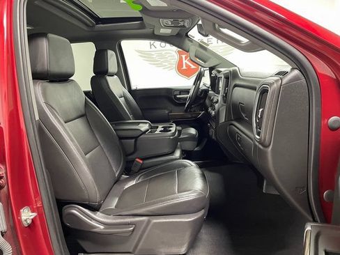 Used 2020 Chevrolet Silverado 1500 LT w/ Convenience Package AWD/4WD image 23