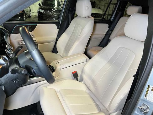 Certified 2026 Mercedes-Benz GLB 250 4MATIC image 25