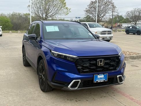 Used 2024 Honda CR-V Sport Touring image 8