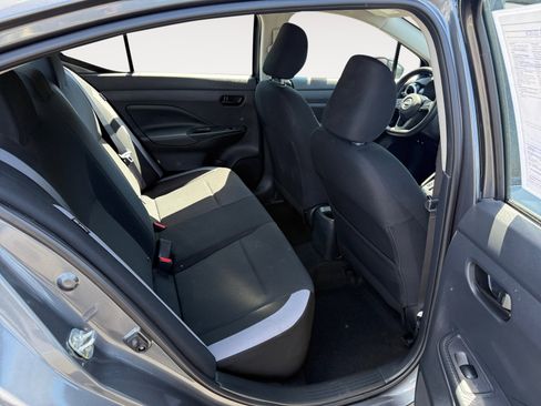 Used 2025 Nissan Versa S FWD image 18