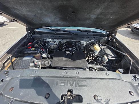 Used 2014 GMC Sierra 1500 SLE w/ SLE Value Package AWD/4WD image 14