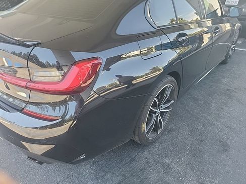 Used 2021 BMW 330e w/ M Sport Package RWD image 4