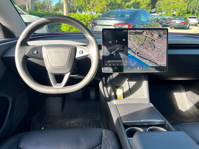 Used 2024 Tesla Model 3 Standard Range RWD image 9