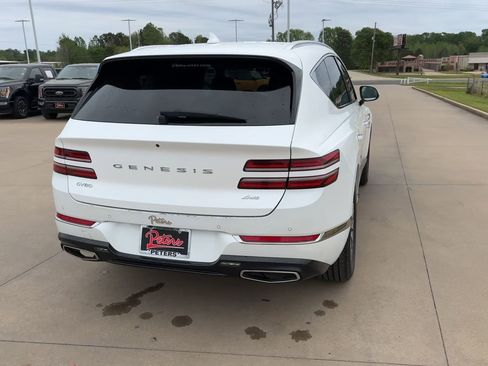 Used 2024 Genesis GV80 2.5T AWD/4WD image 8