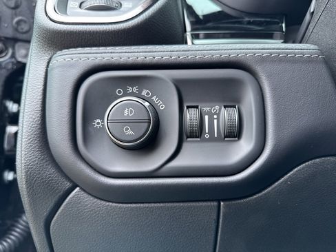 New 2026 RAM 3500 Limited image 29