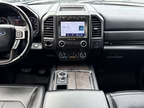 Used 2021 Ford Expedition Max Limited RWD image 19