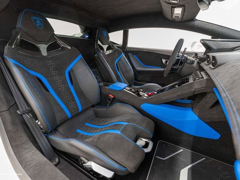 Used 2024 Lamborghini Huracan Tecnica RWD image 27