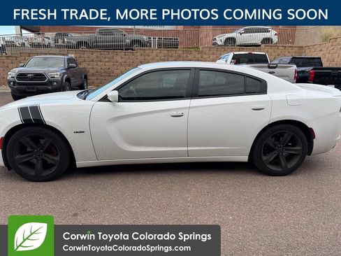Used 2016 Dodge Charger R/T RWD image 5