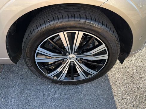 Used 2023 Volvo XC60 B5 Plus w/ Protection Package Premier FWD image 39