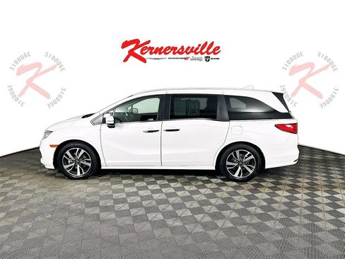Used 2022 Honda Odyssey Touring image 4