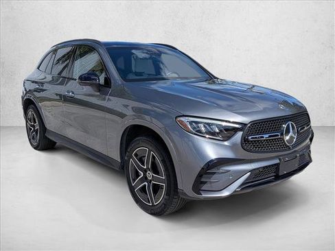 Certified 2023 Mercedes-Benz GLC 300 4MATIC image 3