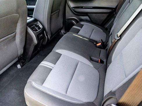 Used 2025 Chevrolet Blazer LT image 27