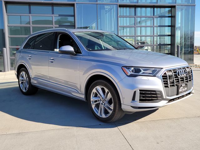 Used 2022 Audi Q7 3.0T Premium Plus AWD/4WD image 4