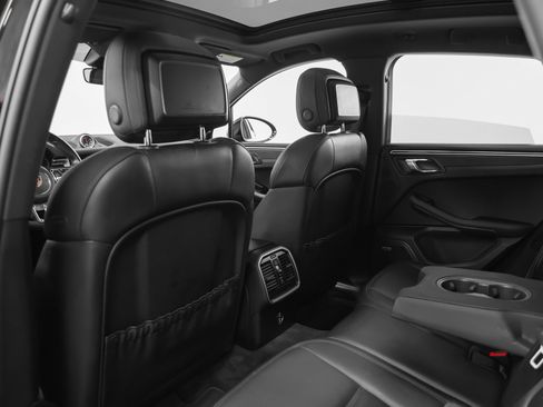 Used 2021 Porsche Macan GTS image 48