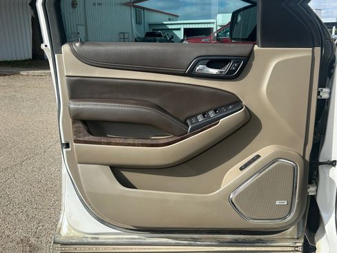 Used 2018 Chevrolet Tahoe LT image 25