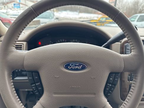 Used 2004 Ford Explorer Eddie Bauer image 34