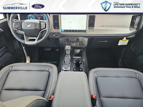 New 2026 Ford Bronco Outer Banks AWD/4WD image 11