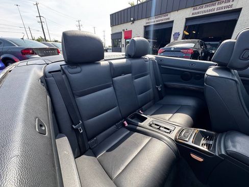 Used 2009 BMW 328i Convertible RWD image 12