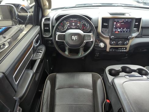 Used 2022 RAM 2500 Laramie AWD/4WD image 14