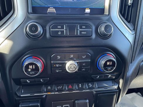 Used 2022 Chevrolet Silverado 1500 RST image 30