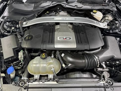 Used 2020 Ford Mustang GT Premium w/ Equipment Group 401A RWD image 9