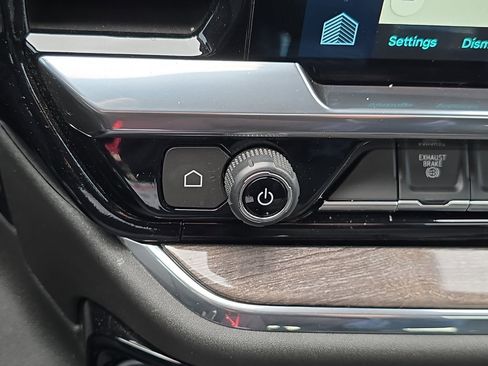 Used 2024 Chevrolet Silverado 2500 LTZ w/ LTZ Plus Package image 30