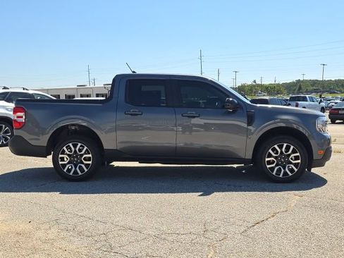Used 2024 Ford Maverick Lariat FWD image 6