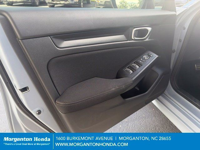 Used 2022 Honda Civic Sport image 10