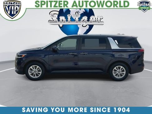 Used 2023 Kia Carnival LX FWD image 6