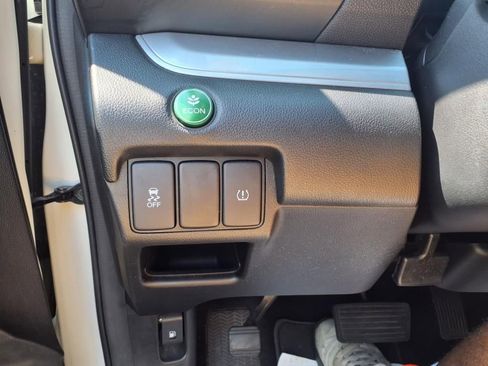 Used 2015 Honda CR-V EX image 14