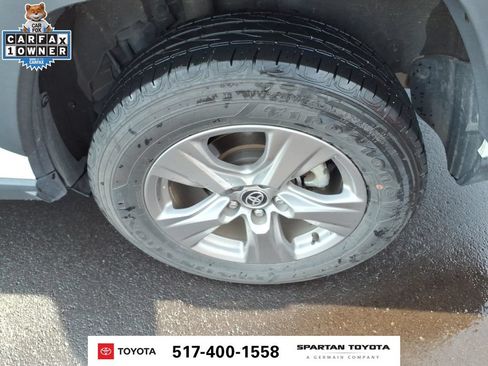 Used 2024 Toyota RAV4 XLE FWD image 11
