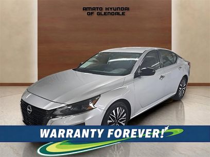 Used 2024 Nissan Altima 2.5 SV