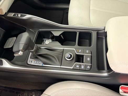 New 2026 Kia Sorento S w/ S Panoramic Sunroof Package FWD image 33