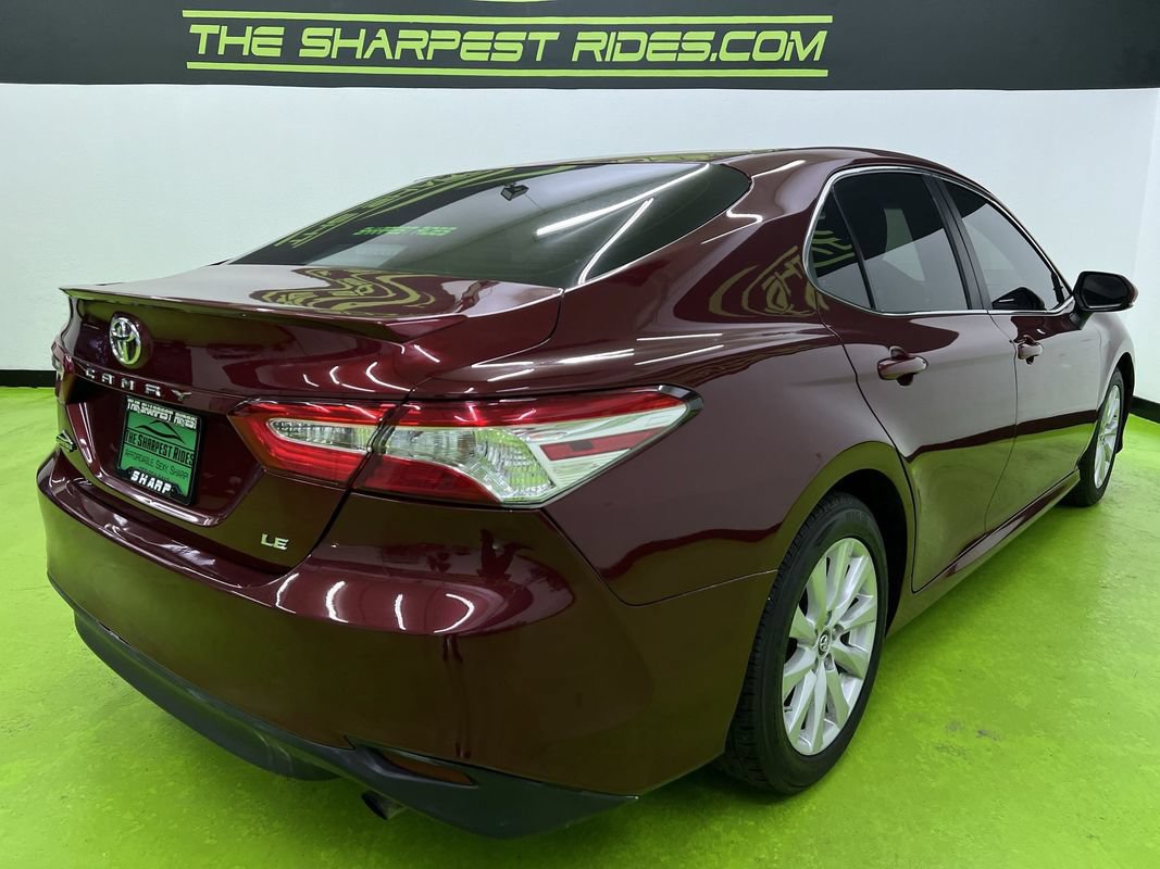Used 2018 Toyota Camry LE FWD image 10