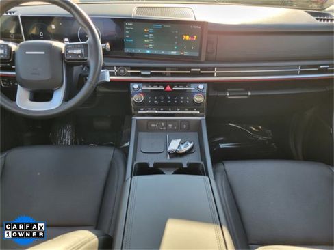 Used 2024 Hyundai Santa Fe Limited image 17