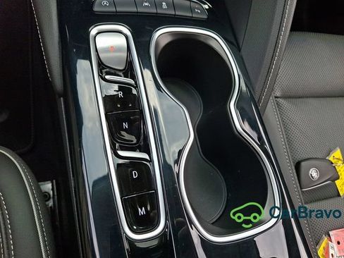Certified 2021 Buick Envision Essence w/ Technology Package I FWD image 15