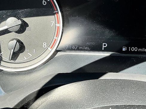 Certified 2023 Nissan Rogue SV image 15